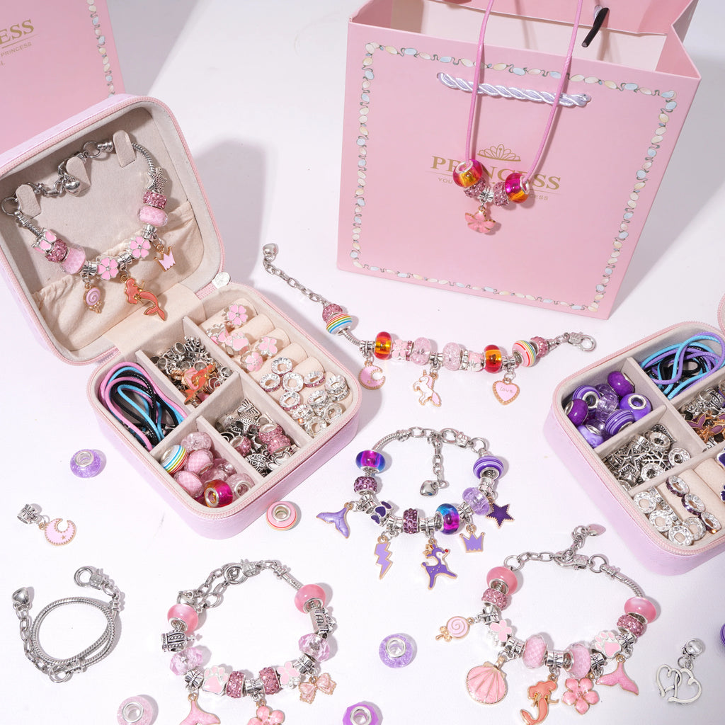 DIY Bracelets Making Kit Girls Gift with Jewelry Box Gift Bag Charms Beads Set