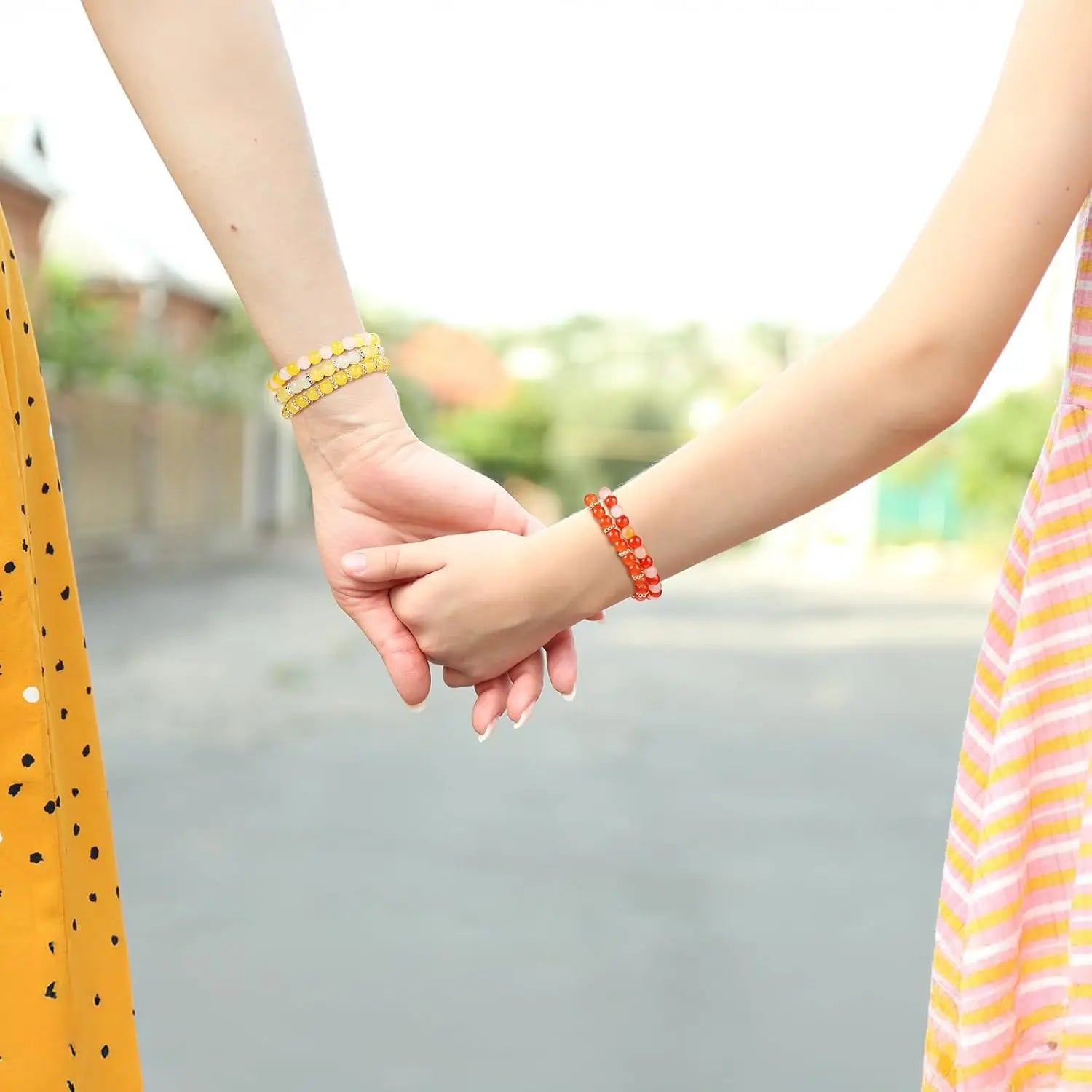 1105PCS Glass Bead Jewelry Making Kit – Colorful Round Beads Set for DIY Friendship Bracelets, Necklaces & Crafts, Beginner Beading Supplies with Assorted Colors